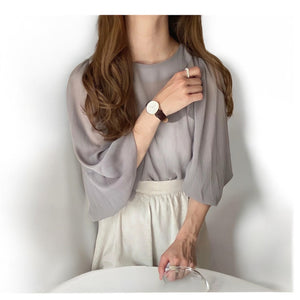 シアーブラウス